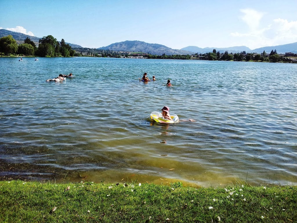 Apple Beach RV Park | 915 Bulrush Rd, Oliver, BC V0H 1T2, Canada | Phone: (855) 358-3287