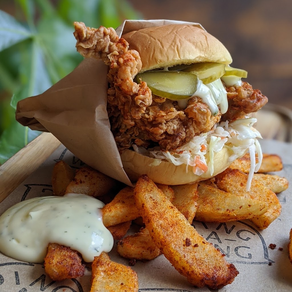 Ding-a-Wing | 397 Roncesvalles Ave, Toronto, ON M6R 2N1, Canada | Phone: (416) 546-1431