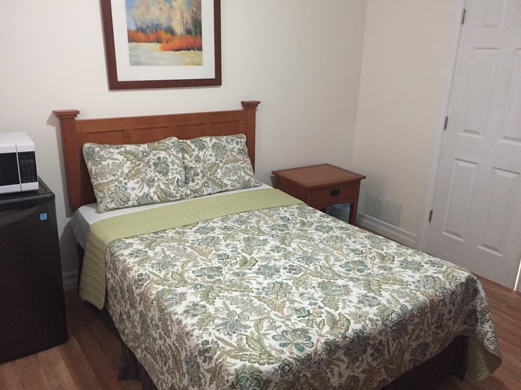 Mariner Motel | 1252 Dundas St, Woodstock, ON N4S 7V9, Canada | Phone: (519) 537-5332