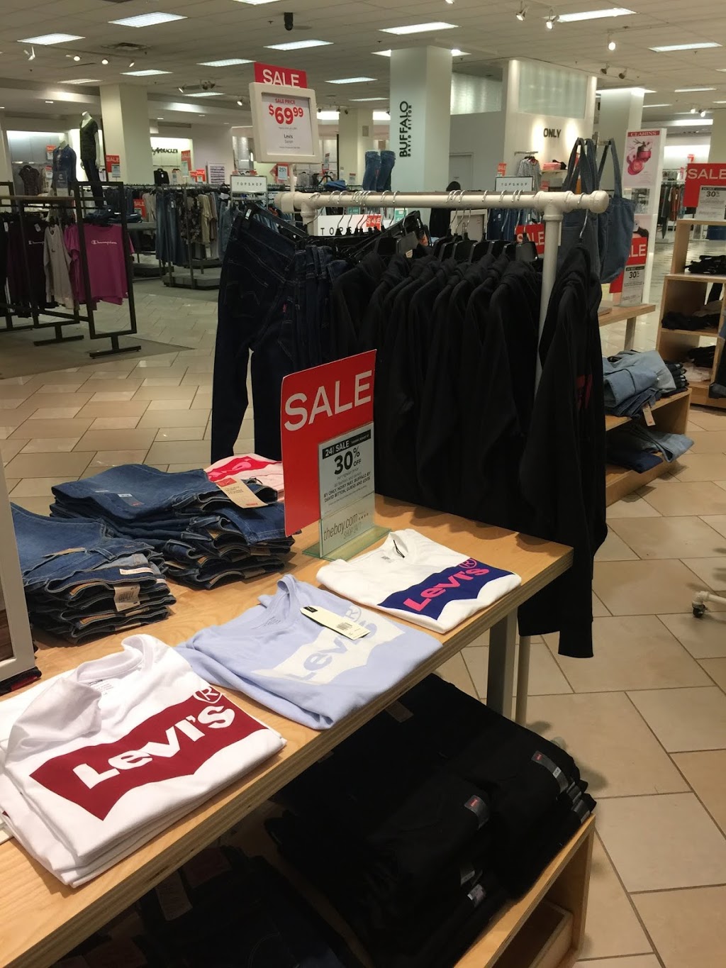 Gap Factory | 5000 CANOE PASS WAY CRU-521, Tsawwassen, BC V4M 4G9, Canada | Phone: (604) 948-0647