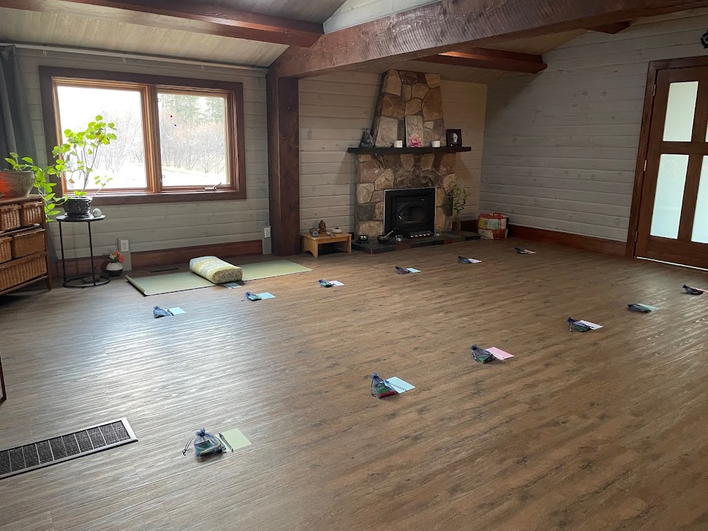 Yogarise | 53326 Range Rd 20, Parkland County, AB T7Y 0C4, Canada | Phone: (780) 298-9642