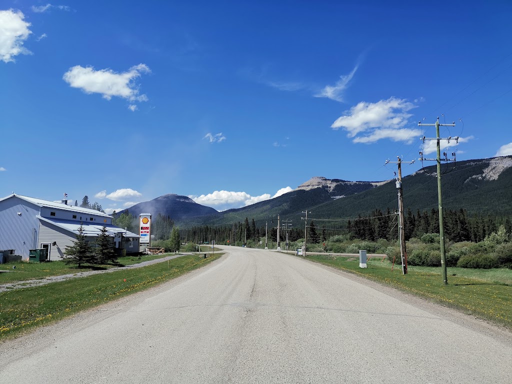 Nordegg Lodge Hotel | 1 Stuart St, Nordegg, AB T0M 2H0, Canada | Phone: (403) 721-3757
