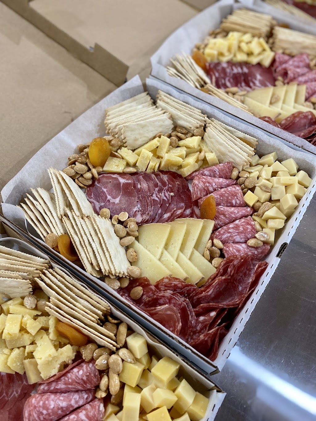 Sunny Deli | 5831 Ash Ave 203 Unit, Powell River, BC V8A 4R5, Canada | Phone: (604) 413-4260