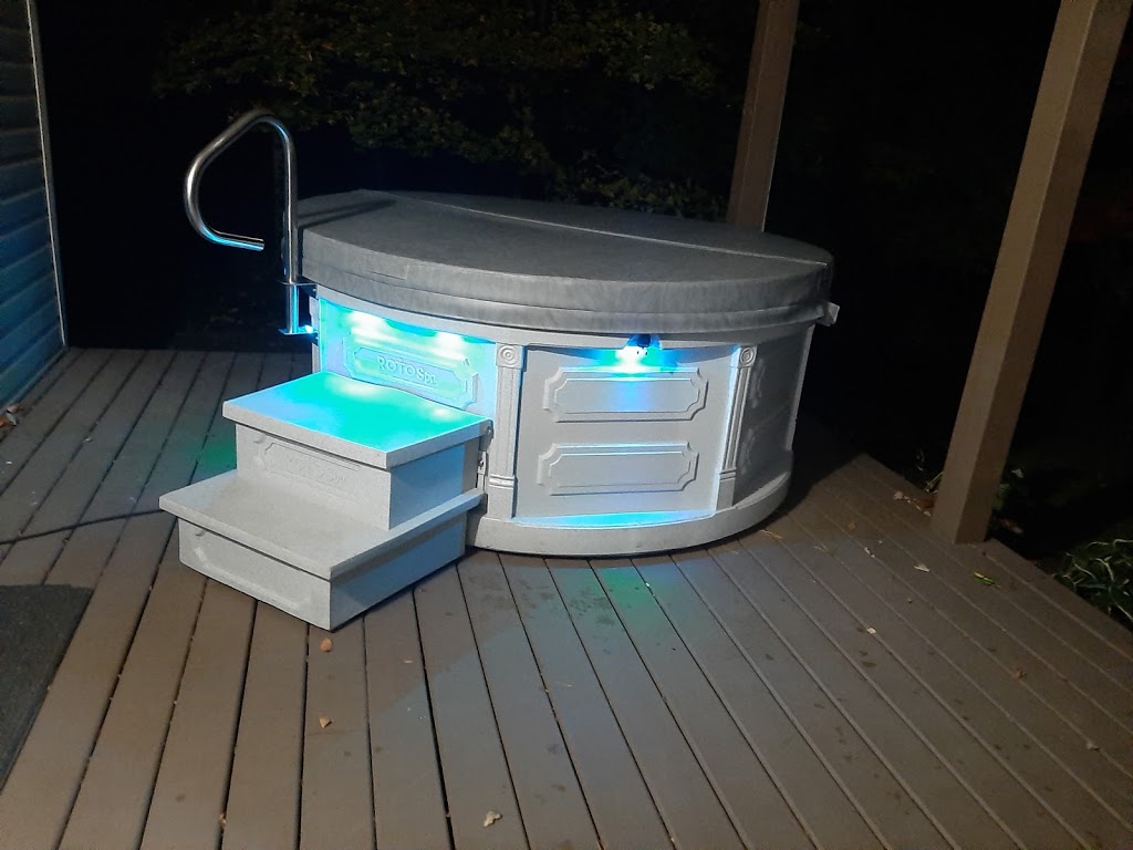 South Coast Hot Tub Rentals | 2790 County Line, Wilsonville, ON N0E 1Z0, Canada | Phone: (226) 583-0883