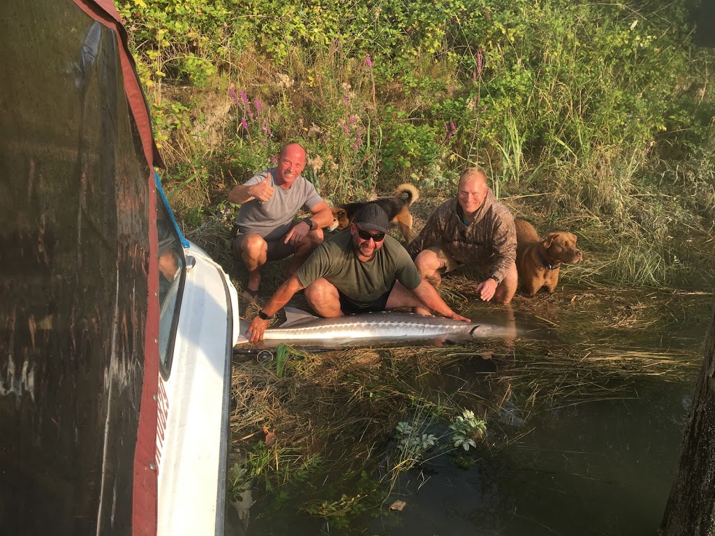 Fraser River Fishermen | 9191 Bentley St, Vancouver, BC V6P 6G2, Canada | Phone: (250) 640-9251