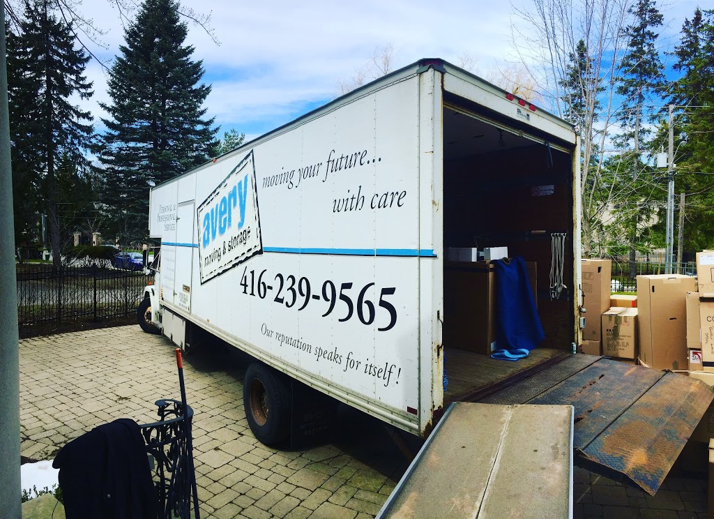 Avery Moving | 1111 Flint Rd #18, North York, ON M3J 3C7, Canada | Phone: (416) 239-9565