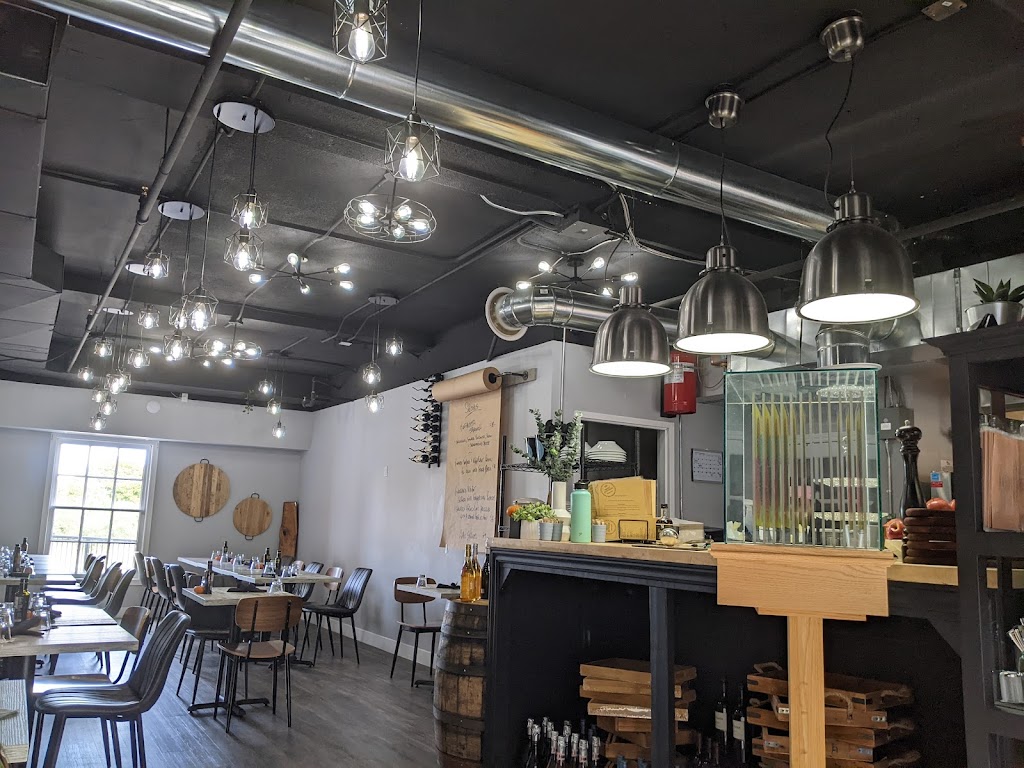 Sweet Dutchess Kitchen + Café | 2 Orchard Heights Blvd Suite 23, Aurora, ON L4G 3W3, Canada | Phone: (647) 455-6551