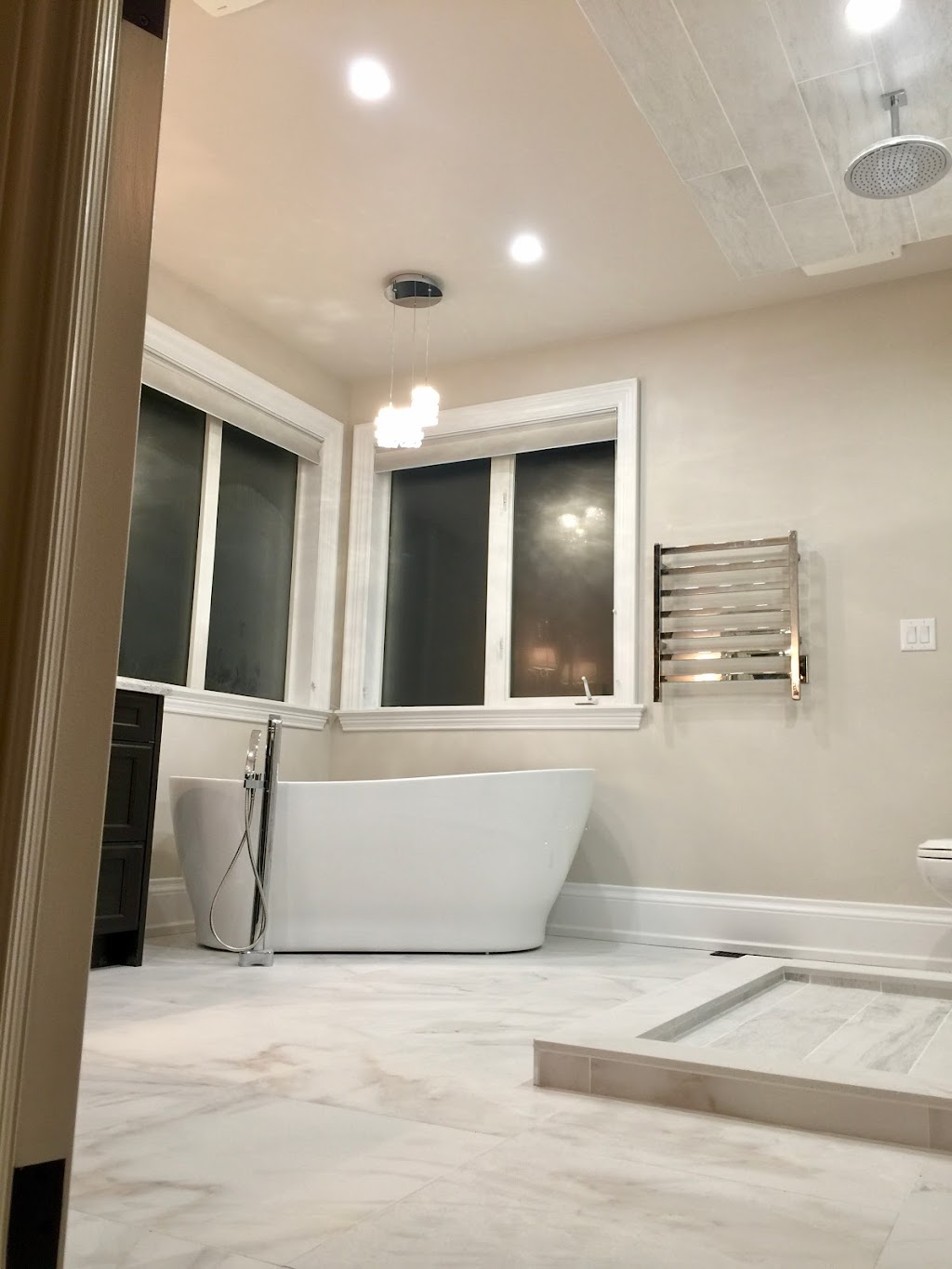 PEWTER | 12-5080 Timberlea Blvd, Mississauga, ON L4W 4M2, Canada | Phone: (289) 242-3966
