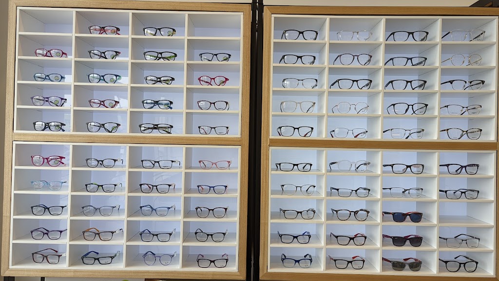 Markham Family Eyecare | 9570 McCowan Rd Unit 4, Markham, ON L3P 8M1, Canada | Phone: (905) 534-5343
