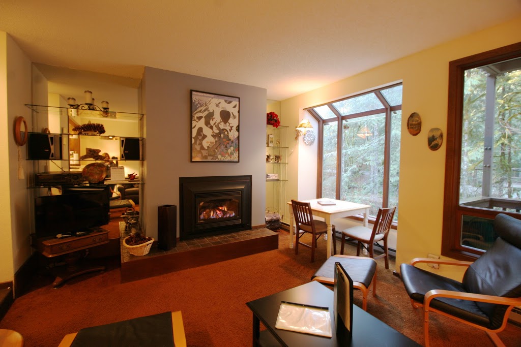 Mt. Baker Lodging, Inc. | 7463 Mt Baker Hwy, Maple Falls, WA 98266, USA | Phone: (800) 709-7669