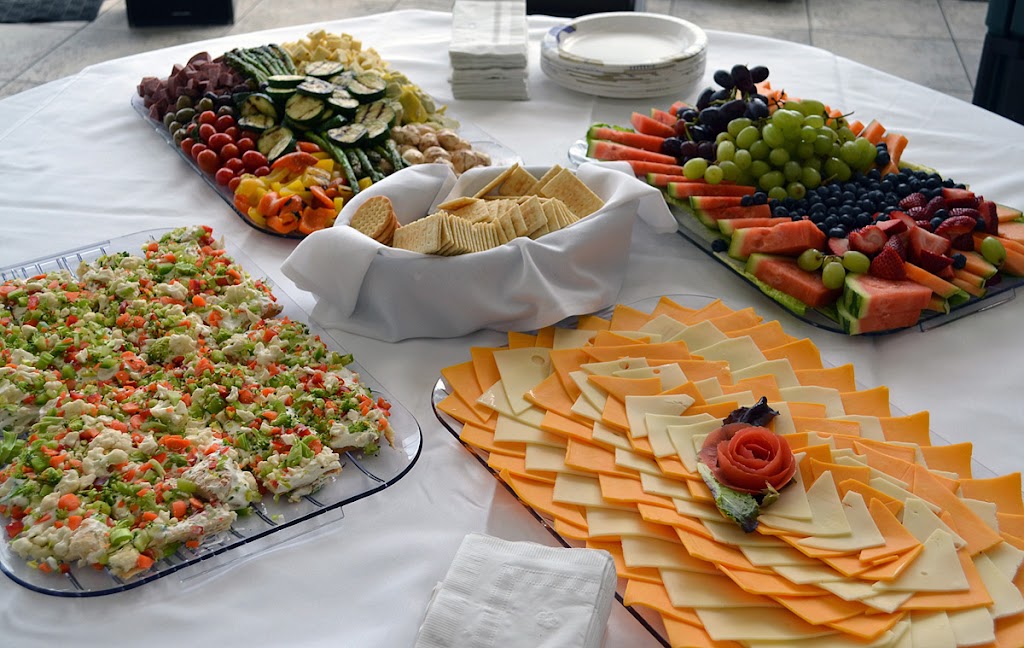 Cains Catering | 410 St Vincent St, Barrie, ON L4M 4A6, Canada | Phone: (705) 503-4040