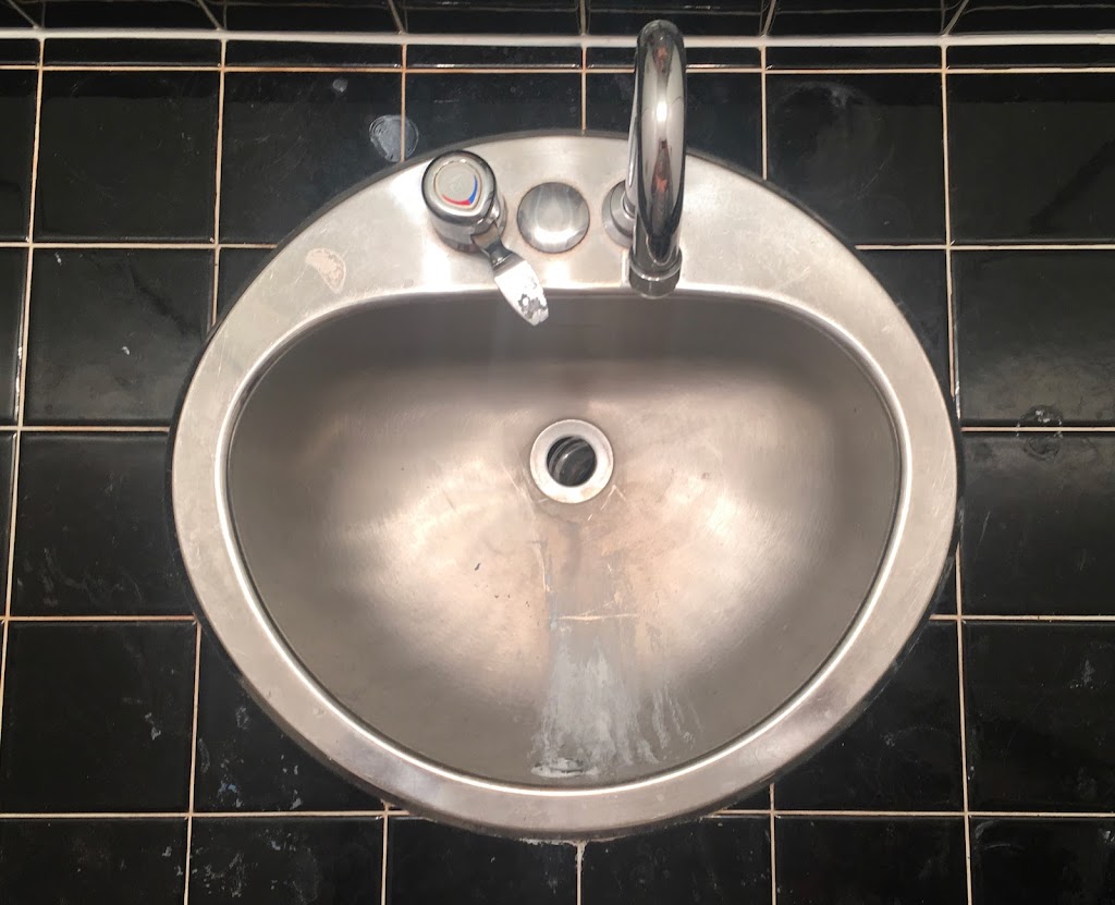 Samantha’s Cleaning Services | 3749 Hamilton St, Port Coquitlam, BC V3B 3A2, Canada | Phone: (778) 223-3087