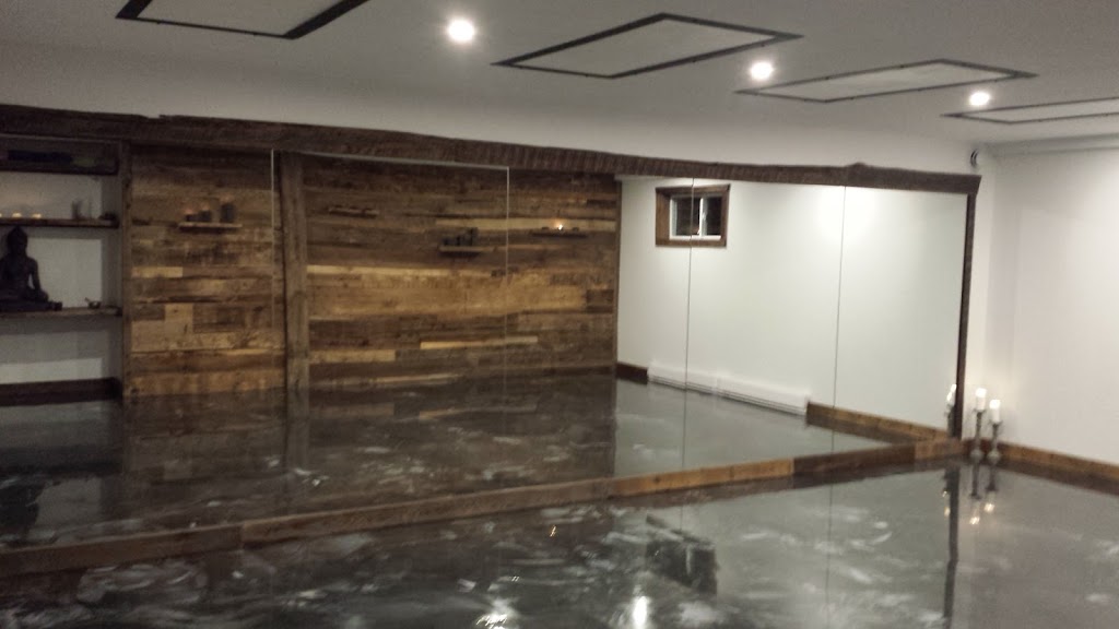 Studio Yoga Hot St-Sauveur | 91 Avenue Léonie, Saint-Sauveur, QC J0R 1R5, Canada | Phone: (450) 630-1031