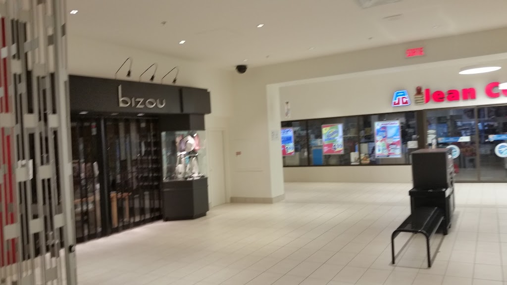 Place Centre Ville | 11400 1ᴱ Avenue, Saint-Georges, QC G5Y 5S4, Canada | Phone: (581) 814-5461