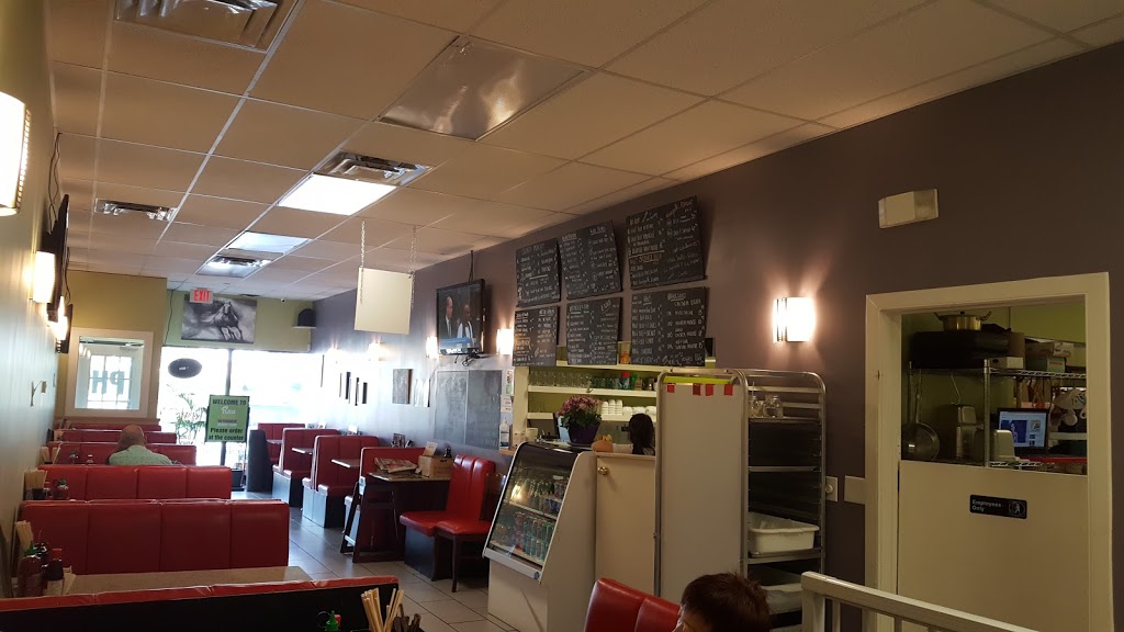 Rau Bistro: Vietnamese Street Food | 4105 4 St NW #2, Calgary, AB T2K 1A3, Canada | Phone: (403) 984-9101