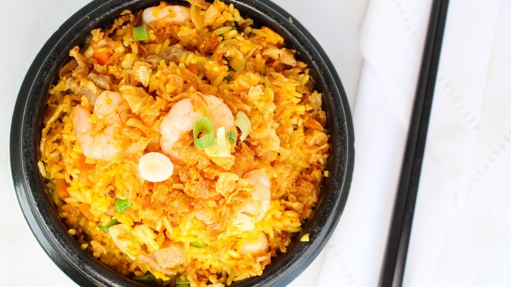 Chens Restaurant | 170 University Ave W, Waterloo, ON N2L 3G1, Canada | Phone: (519) 884-9836