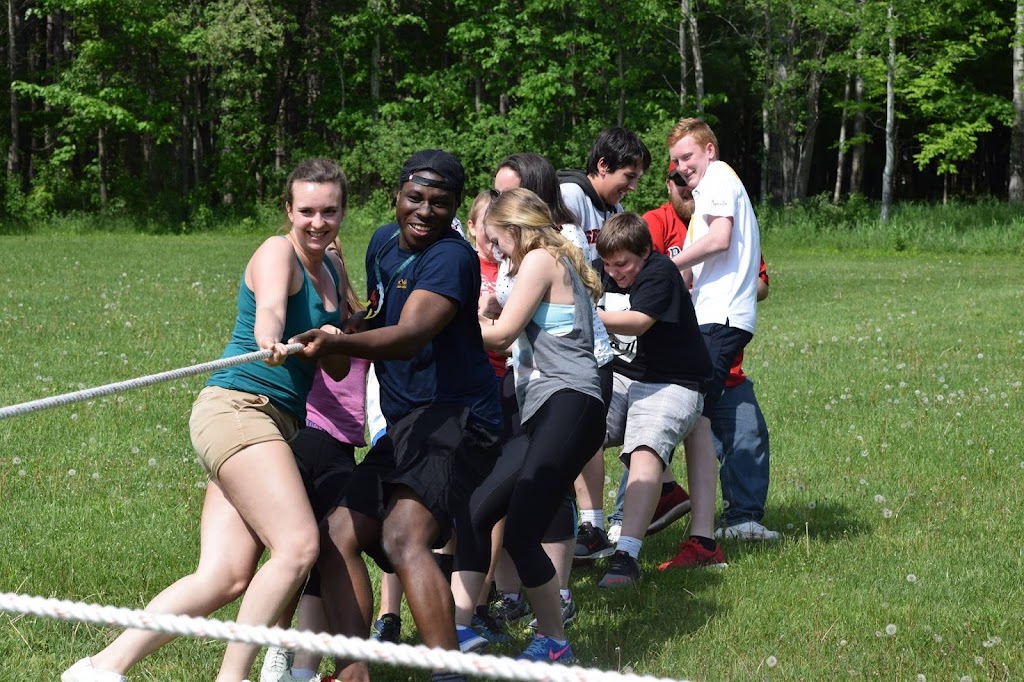 5 Star Camps | 2013 Old Carp Rd, Carp, ON K0A 1L0, Canada | Phone: (613) 256-4589