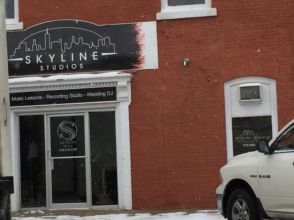 Skyline Studios | 117 St Andrew St, Mitchell, ON N0K 1N0, Canada | Phone: (519) 276-1188