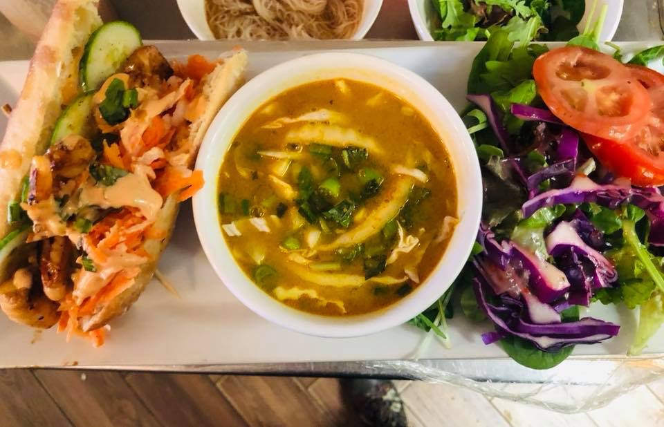 Restaurant Chez Grace | 591 5e rue de la Pointe, Shawinigan, QC G9N 1E7, Canada | Phone: (819) 731-3933