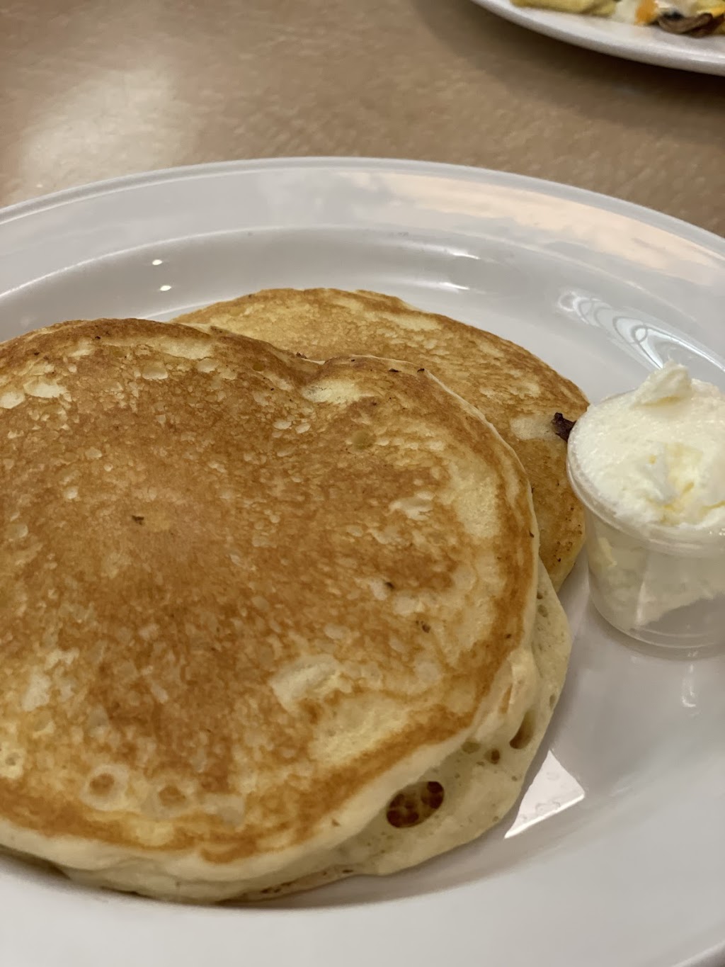 Smittys Family Restaurant and Lounge | 1200 37 Street SW #7, Calgary, AB T3C 1S2, Canada | Phone: (403) 249-1044
