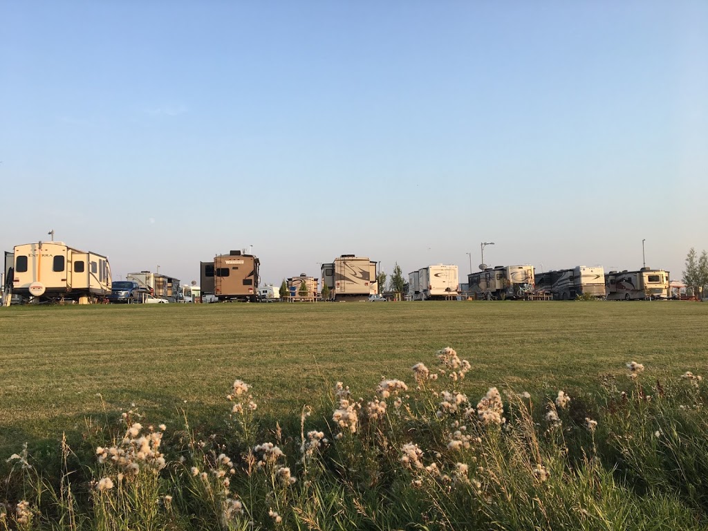 St. Albert Kinsmen RV Park | 47 Riel Dr St, St. Albert, AB T8N 3Z2, Canada | Phone: (888) 459-1724