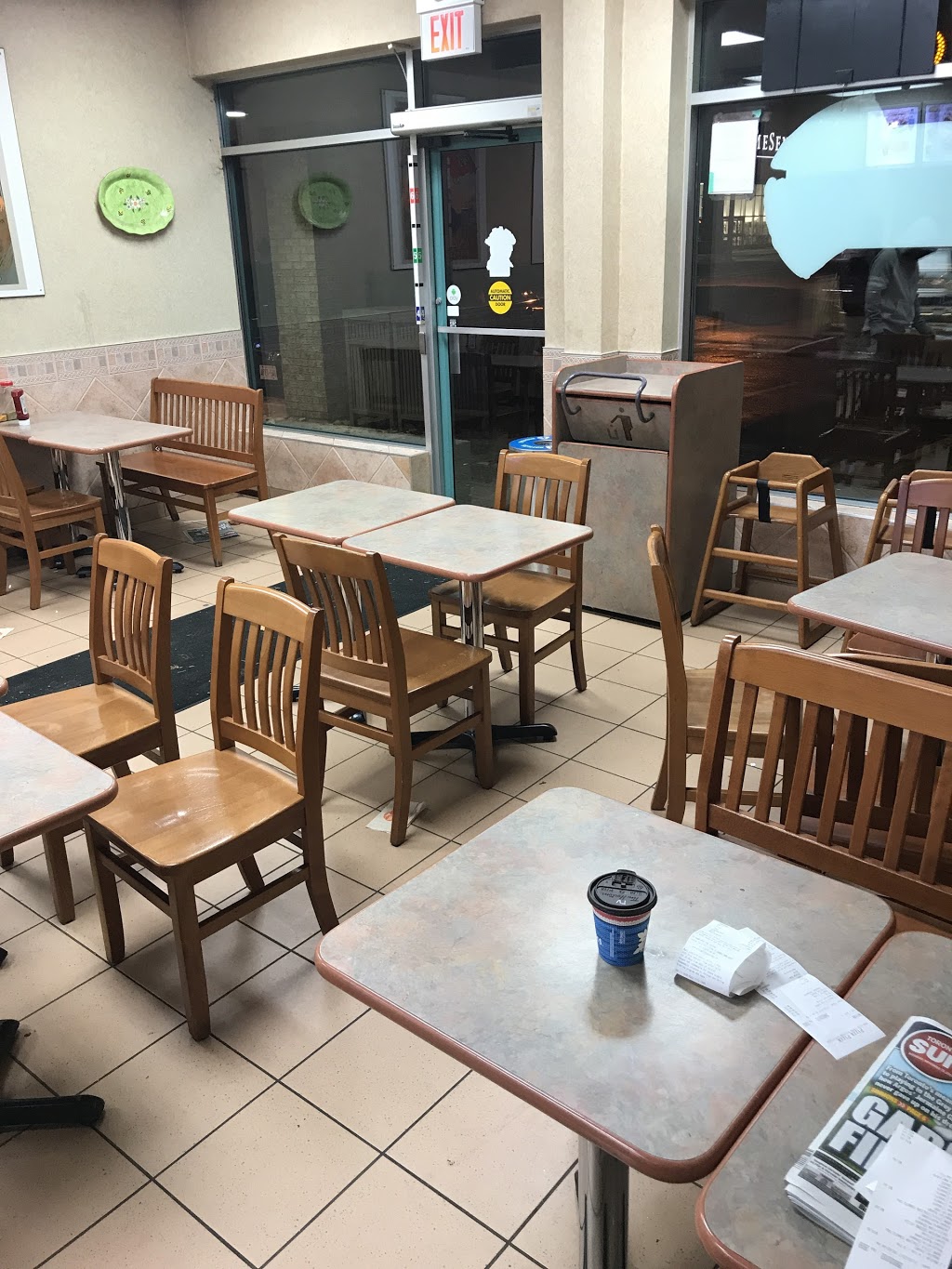 Pizza Pizza | 2690 Erin Centre Blvd #7, Mississauga, ON L5M 5P5, Canada | Phone: (416) 967-1111