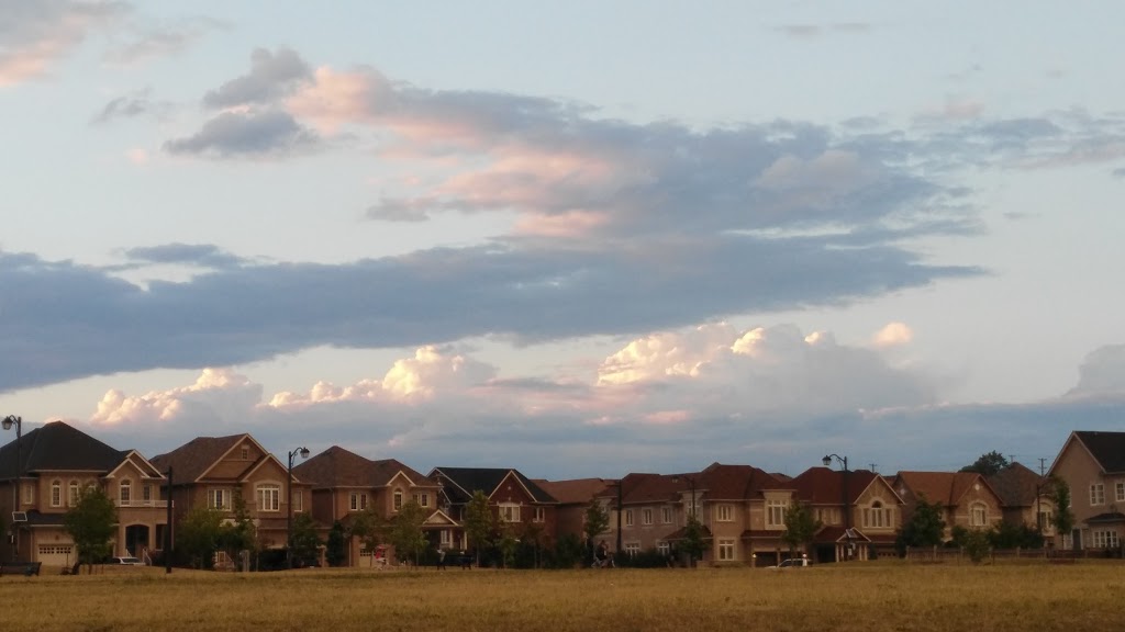 Pioneer Park | 105 Valley Vista Dr, Maple, ON L6A 0Z1, Canada | Phone: (905) 832-8577