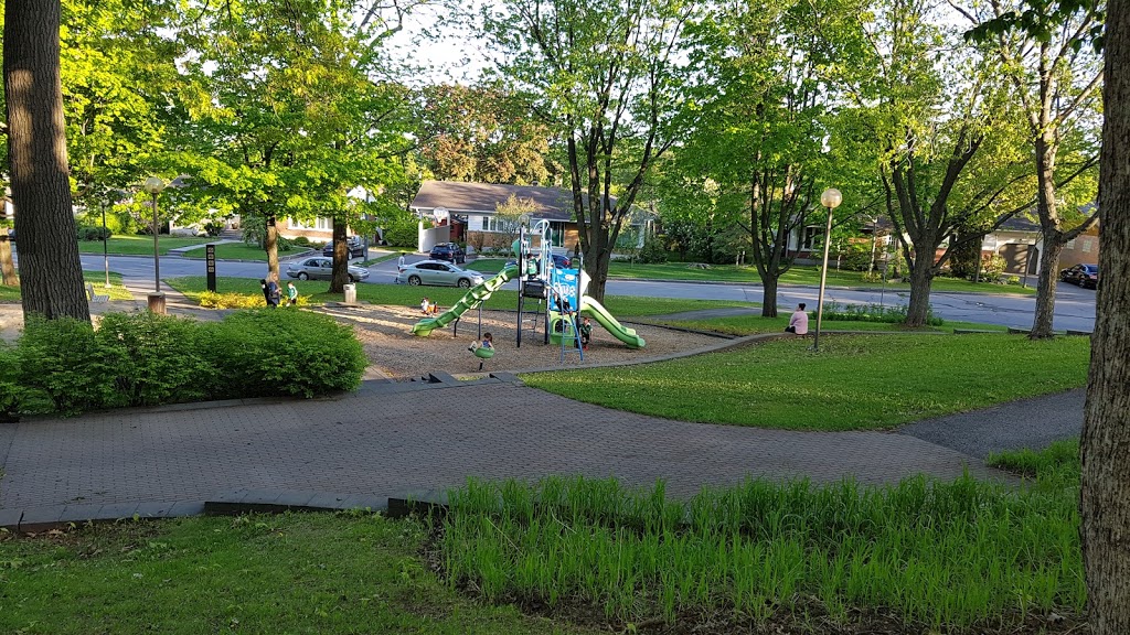 Parc St-Isabelle (Terrain de soccer) | 3000 Rue de la Matapédia, Québec, QC G1W 1Y1, Canada
