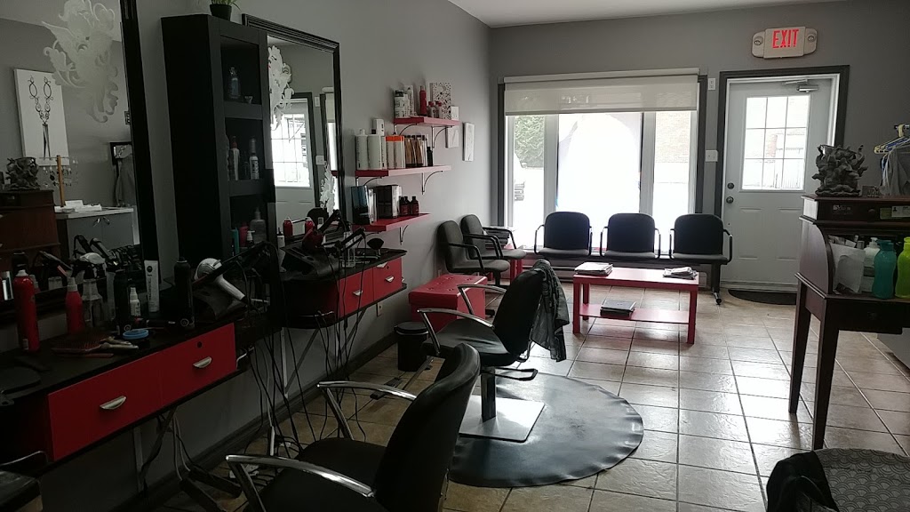 Fiere Allure Coiffure | 88 Rue Principale Nord, Richmond, QC J0B 2H0, Canada | Phone: (819) 826-2828