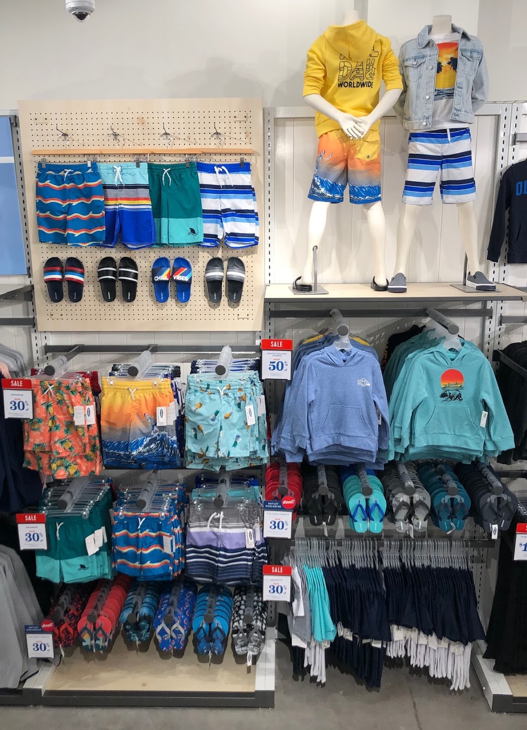 Old Navy Outlet | 34 Hector Gate, Dartmouth, NS B3B 0C2, Canada | Phone: (902) 481-2002
