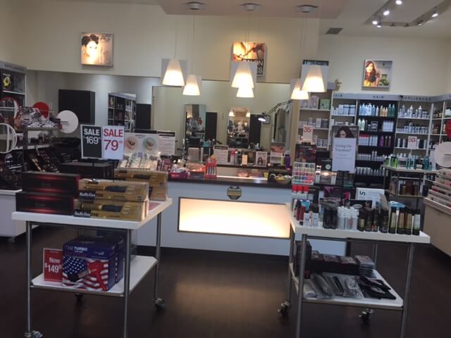 Trade Secrets | Burlington Mall | 777 Guelph Line, Burlington, ON L7R 3N2, Canada | Phone: (905) 639-0300