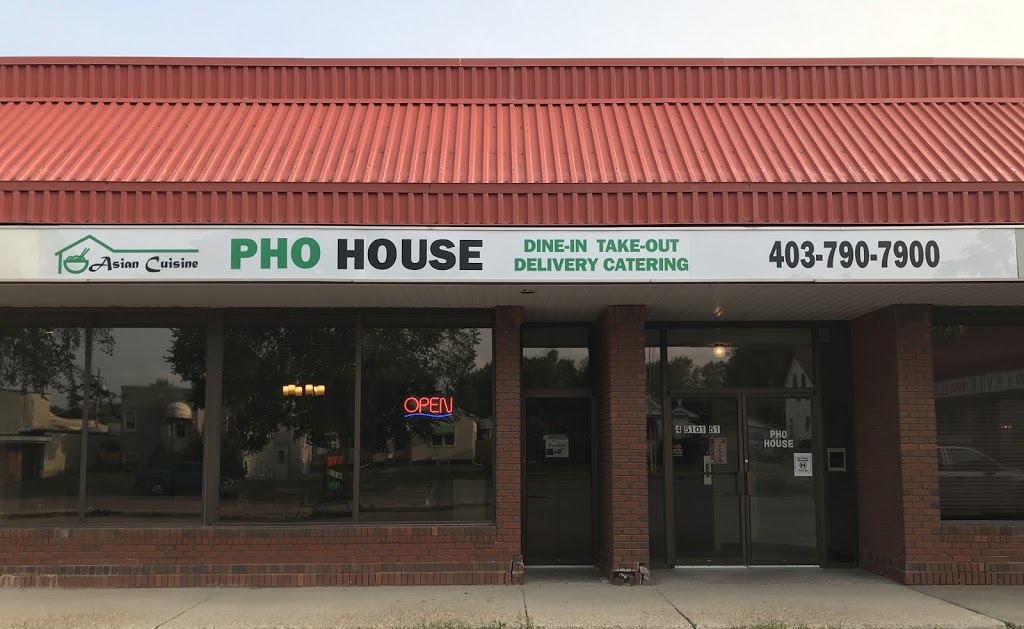 Pho House Ponoka | 5101 51 Ave #4, Ponoka, AB T4J 1S1, Canada | Phone: (403) 790-7900