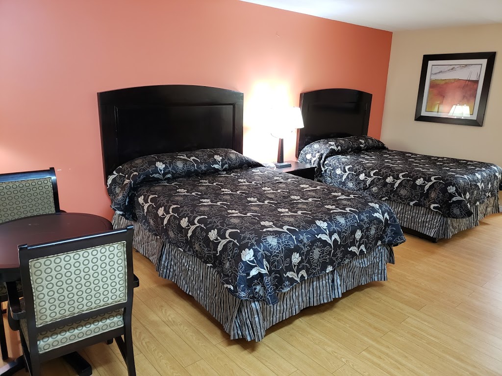 Kenora Motel | 2030 Huron Church Rd, Windsor, ON N9C 2L5, Canada | Phone: (519) 969-7500