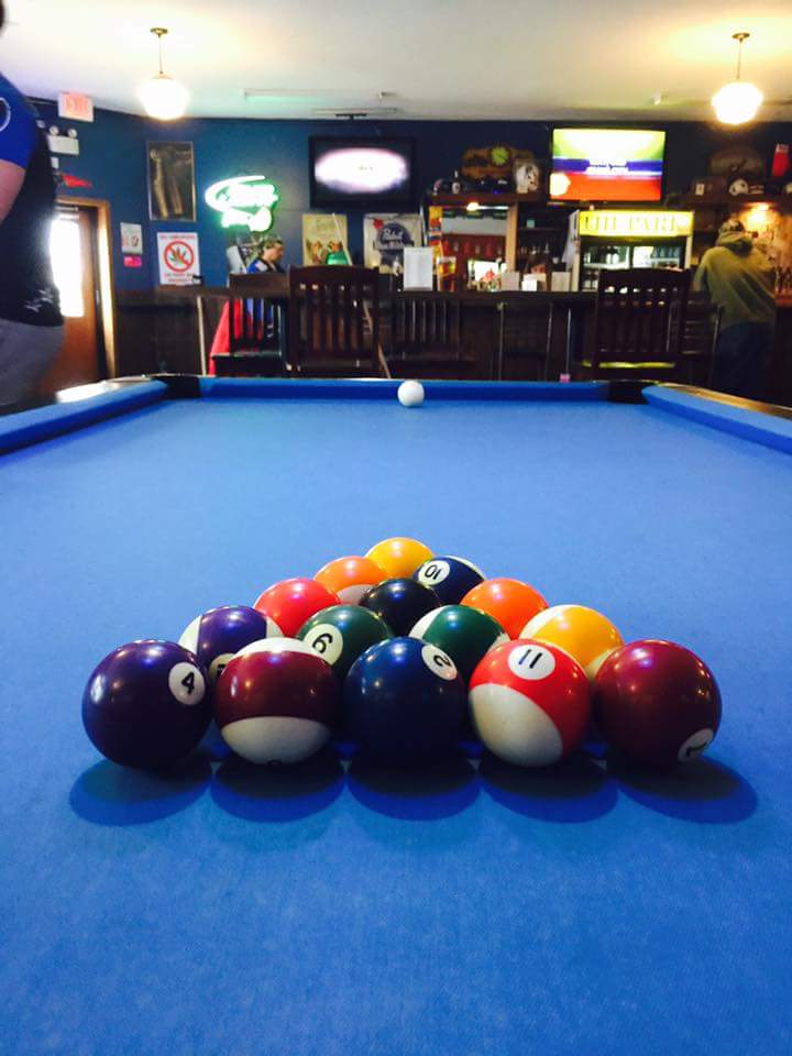 Encore Bar & Eatery | 10 Park St, Welland, ON L3B 4M2, Canada | Phone: (905) 734-4233
