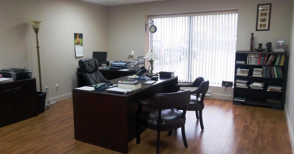 Centre dAffaires Nobert | 370 Bd Nobert, Longueuil, QC J4J 2Z3, Canada | Phone: (450) 332-9147