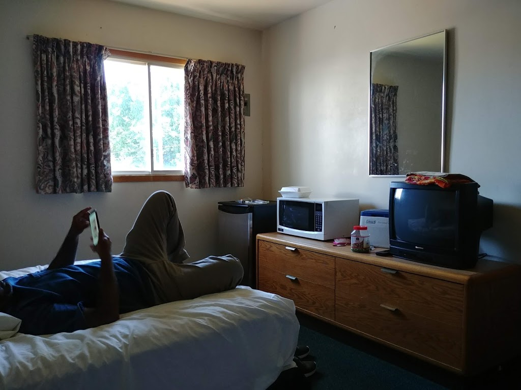 Oasis Motel | 5107 Centre St, Niagara Falls, ON L2G 3P1, Canada | Phone: (416) 907-0994