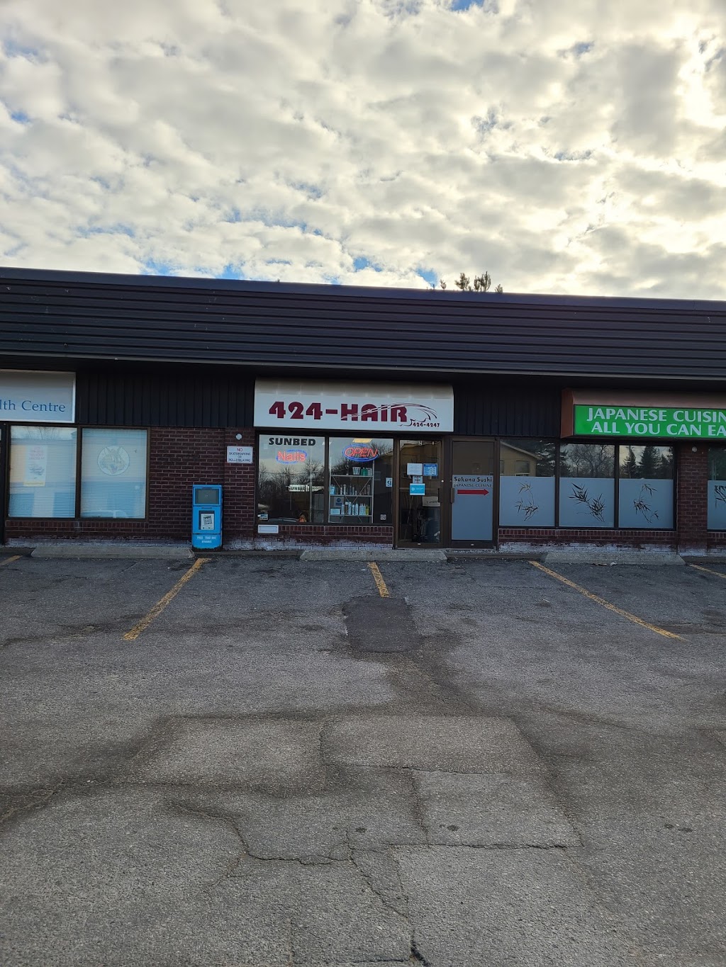 424 Hair | 2 Massey St Unit 1, Angus, ON L0M 1B0, Canada | Phone: (705) 424-4247