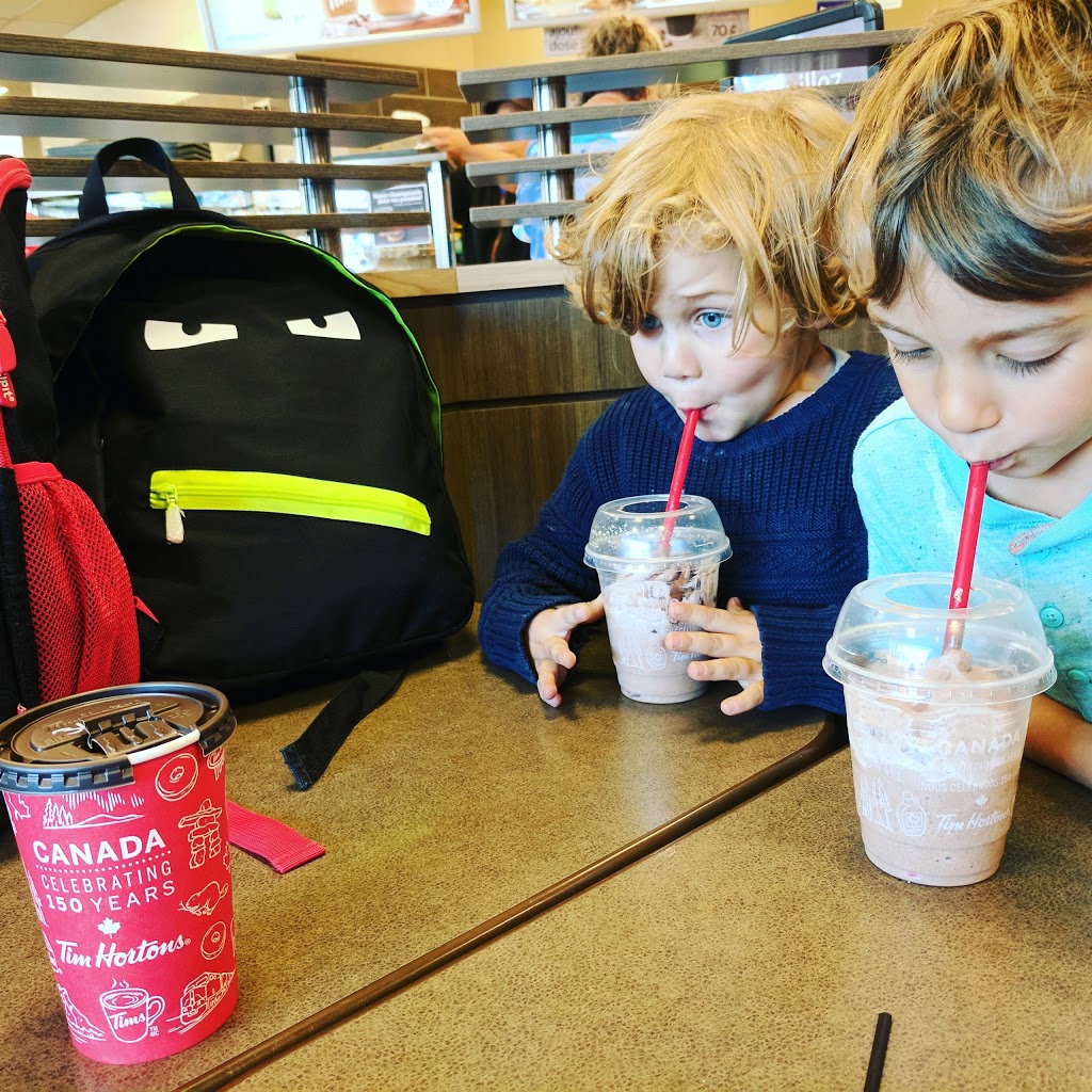 Tim Hortons | 1008 Rue Sherbrooke, Magog, QC J1X 2T1, Canada | Phone: (819) 847-0123