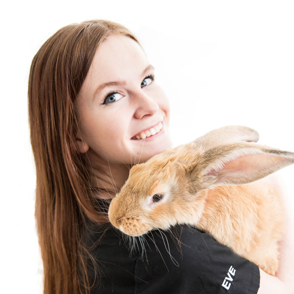 Arrowhead Veterinary Centre | 118 2 Ave W, Cochrane, AB T4C 2E7, Canada | Phone: (403) 932-2370