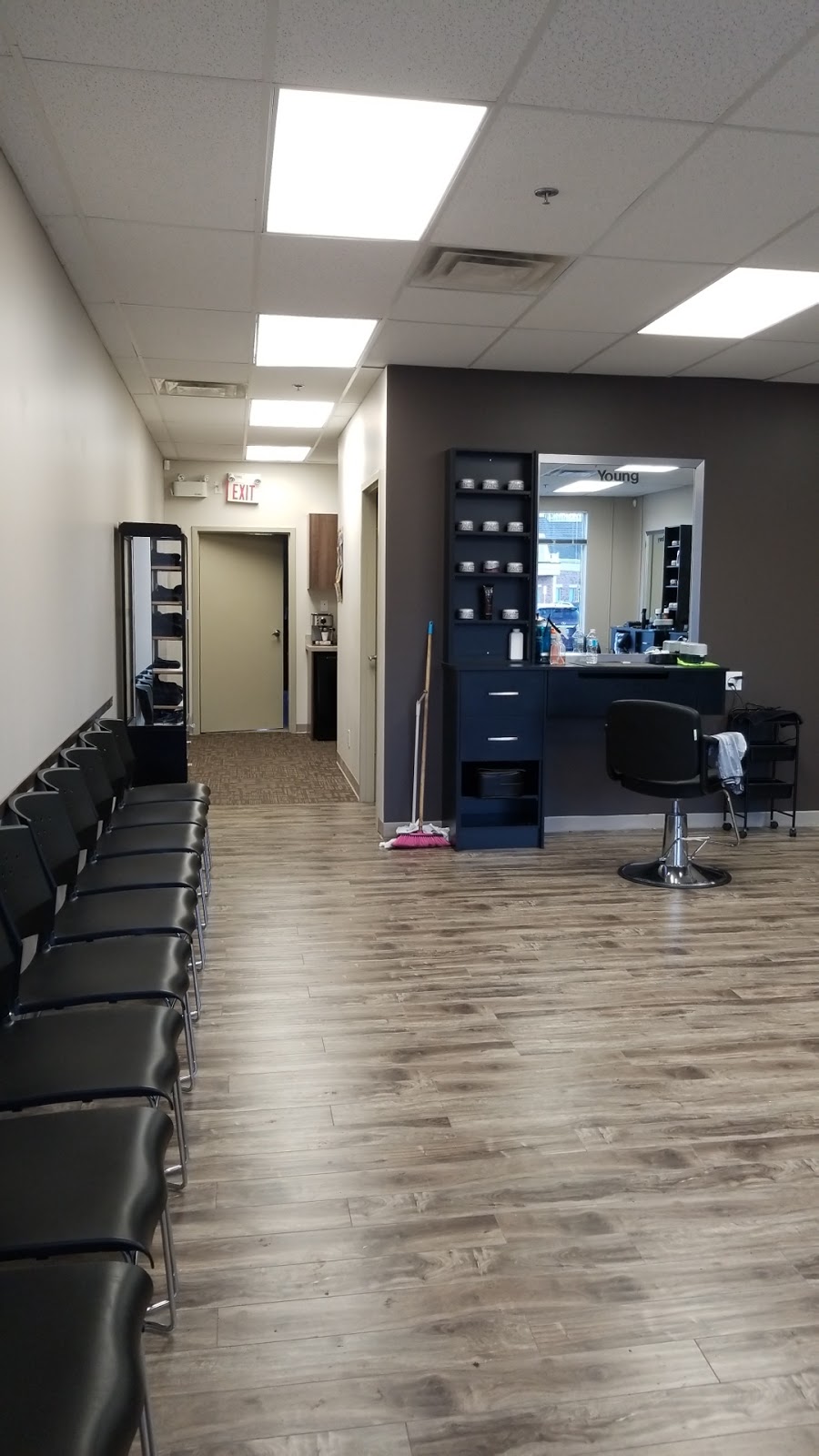 Rowy Barber Shop | hair care | 9587 Weston Rd UNIT 9, Woodbridge, ON L4H 3A5, Canada | 6476209044 OR +1 647-620-9044