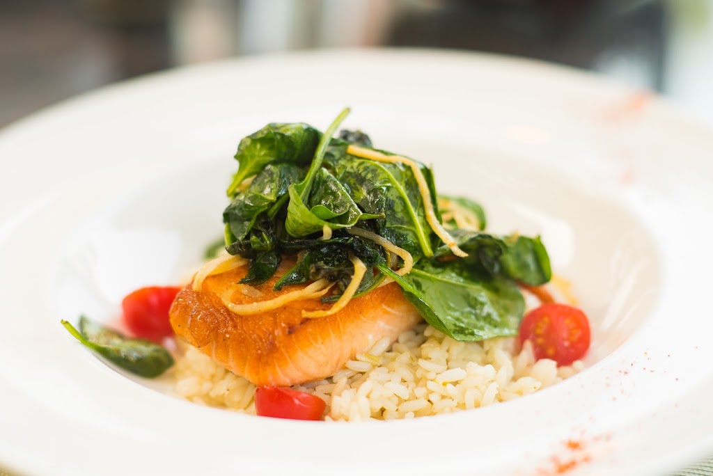 Bistro Le Balzac | 17575 Boul Bécancour, Bécancour, QC G9H 1A5, Canada | Phone: (800) 361-1620