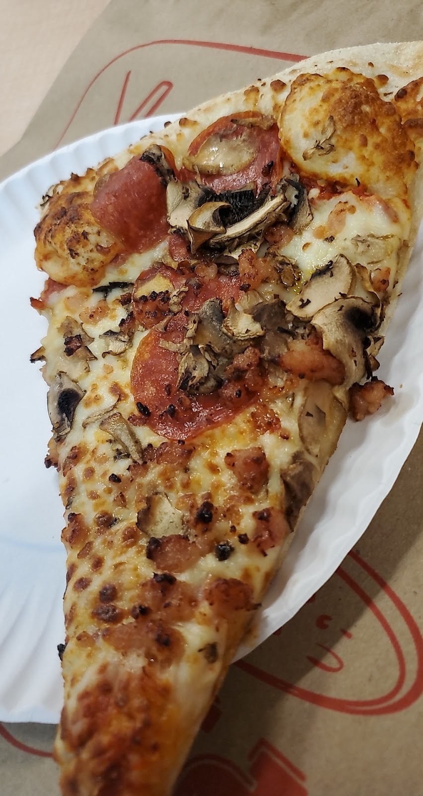 Eatalian pizza | 392 Main St N, Mount Forest, ON N0G 2L2, Canada | Phone: (519) 323-1444