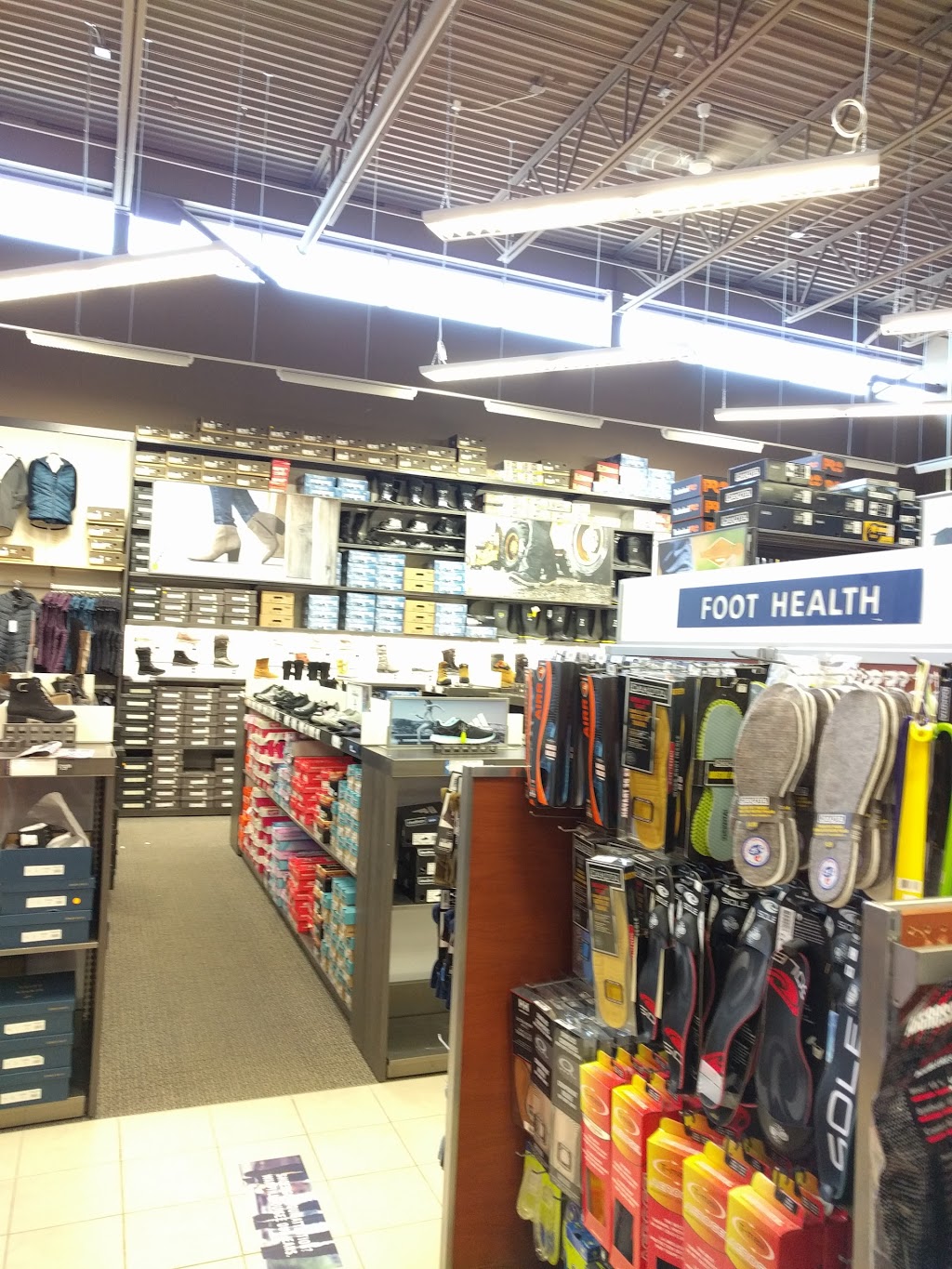 Marks | 1090 Hoover Park Dr, Whitchurch-Stouffville, ON L4A 0K2, Canada | Phone: (905) 642-4622