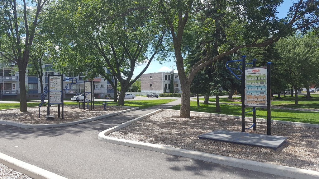 Parc Sauvé | Boul Henri-Bourassa E, Montréal-Nord, QC H1H 3M6, Canada | Phone: (514) 872-0311