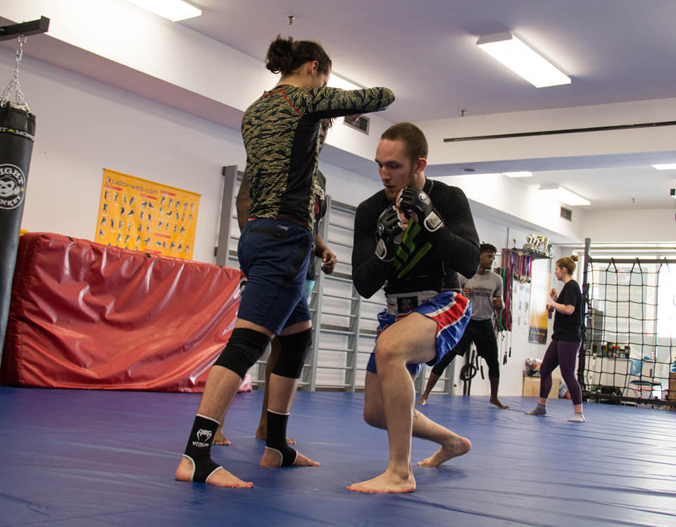 Gym SAMBO Montréal | 7073 Chem. de la Côte-Saint-Luc, Côte Saint-Luc, QC H4V 1J2, Canada | Phone: (514) 489-2222
