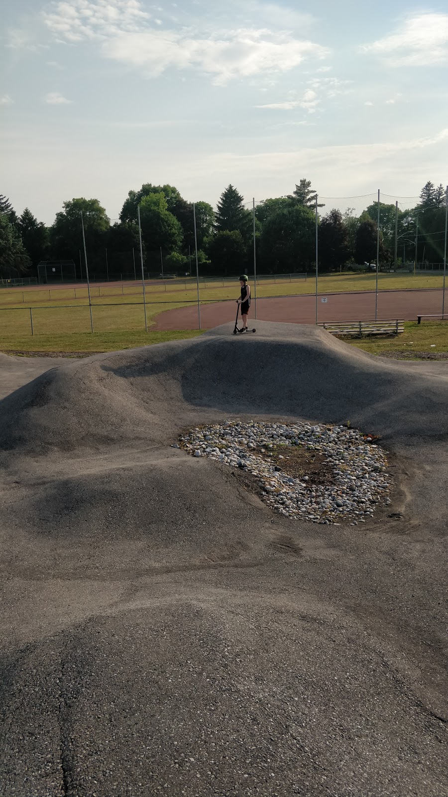 Kolin Smith Memorial Skatepark | 40-56 Hardy Ave, Tillsonburg, ON N4G 3X1, Canada | Phone: (519) 688-9011