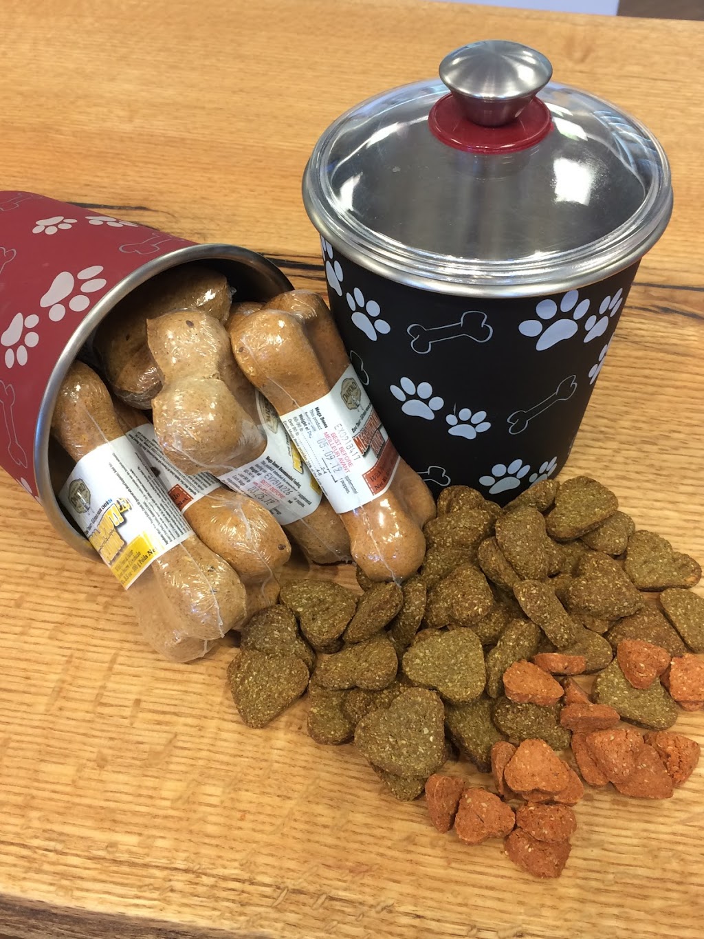 Rascals Pet Market | 7103 W Saanich Rd, Brentwood Bay, BC V8M 1R1, Canada | Phone: (778) 426-4290
