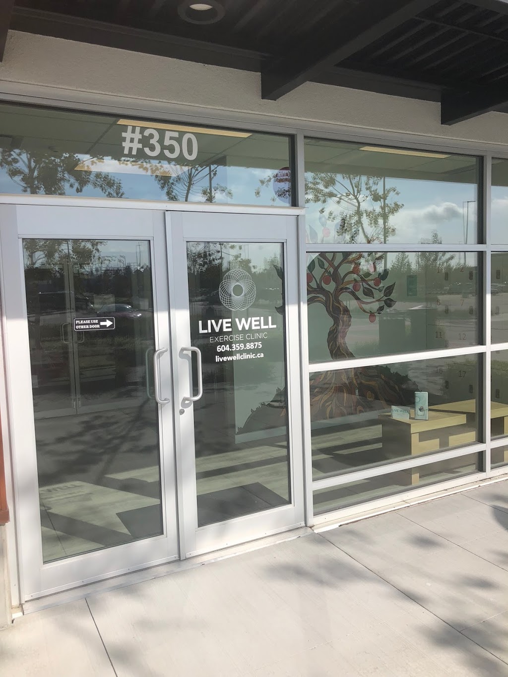 LIVE WELL Exercise Clinic | #350, 4949 Canoe Pass Way, Tsawwassen, BC V4M 0B2, Canada | Phone: (604) 359-8875