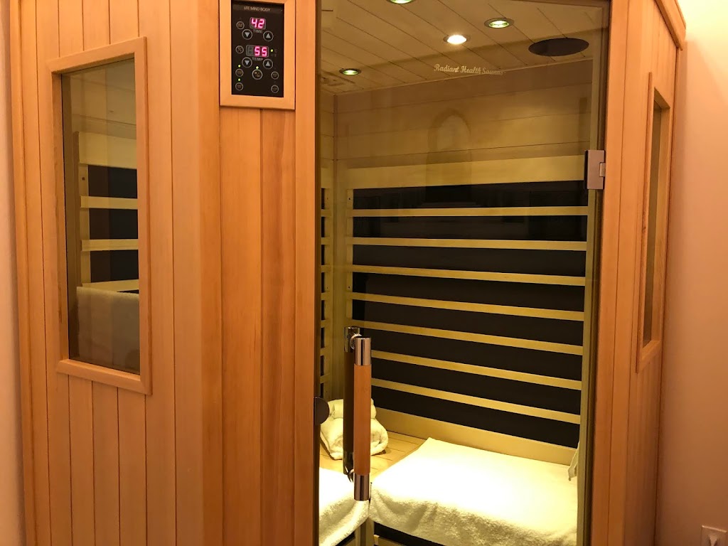 Lite Mind Body Clinic | 34 Sudbury St, Toronto, ON M6J 0G5, Canada | Phone: (647) 222-2652