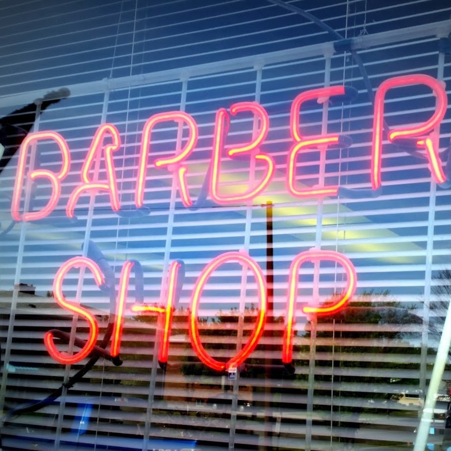 Hair 2000 | 583 Kenmore Ave, Buffalo, NY 14223, USA | Phone: (716) 838-3980